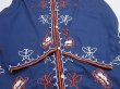 画像11: 60〜70's ビンテージ Leandra バタフライ 刺繍 七分袖チャイニーズカラー ループ空き ブラウス (11)