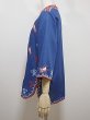 画像2: 60〜70's ビンテージ Leandra バタフライ 刺繍 七分袖チャイニーズカラー ループ空き ブラウス (2)