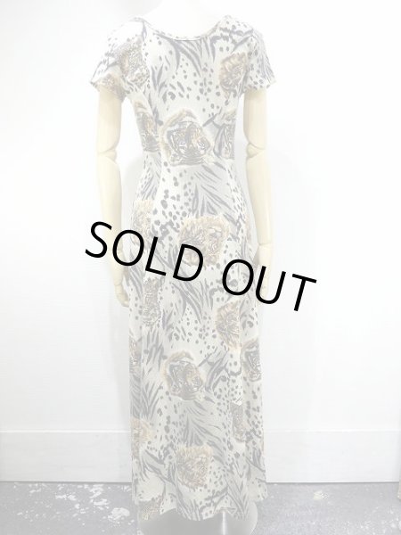 画像4: USA製 80〜90s La Fete 虎、ヒョウ、ライオン 猛獣 アニマル プリント 前開き風 カットソー ロング マキシ ワンピース (4)