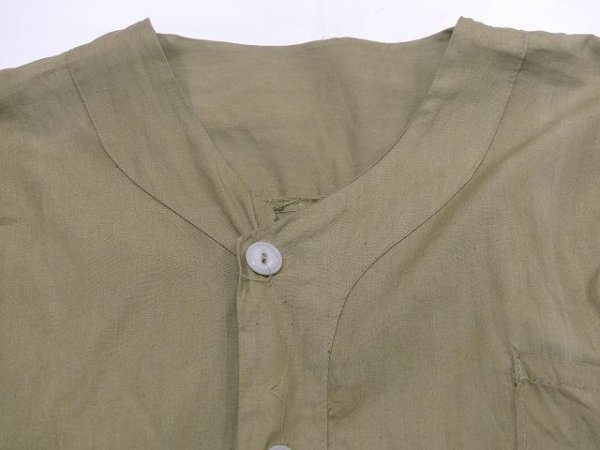 画像4: 60s ビンテージ UNKNOWN オーバーダイ 後染め スリーピング シャツ ロング シャツ (4)