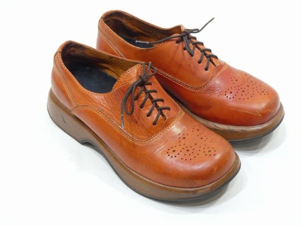 画像4: ポルトガル製 DANSKO パンチングレザー レースアップ シューズ (4)