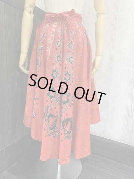 画像2: 50s ビンテージ Laoable スパンコール 絣 サーキュラー ラップ スカート  (2)