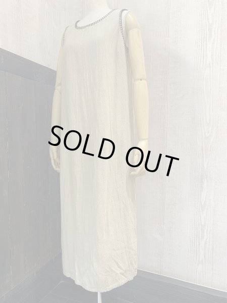 画像2: USA製  90s UNIFORM JOHN PAUL RICHARD ブランケットステッチ リネン風 コットン ノースリーブ ワンピース  (2)