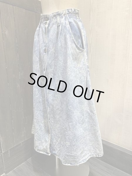 画像2: USA製 80s ビンテージ Vivaldi 前開き ケミカルウォッシュ デニム ロング フレア スカート (2)