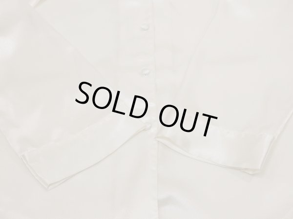 画像9: 80s 90s Manic Ellyse オープンカラー エンブレム 刺繍 パジャマ スリーピング シャツ ロング ブラウス (9)