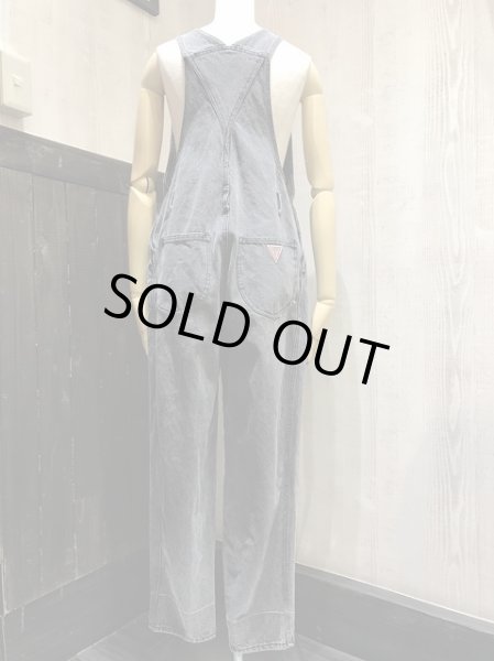 画像3: 80s 90s ビンテージ GUESS ツータック テーパード ブラック デニム オーバーオール サロペット (3)