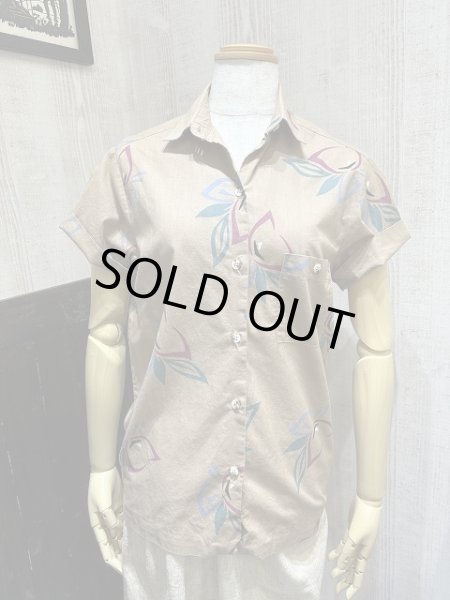 画像2: USA製 80s ビンテージ Jantzen リーフ ボタニカル フラワープリント ショートスリーブ 総柄 シャツ ブラウス (2)