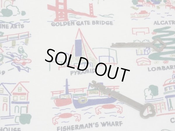 画像9: 90s ビンテージ FRUIT OF THE LOOM カリフォルニア州 サンフランシスコ 街並み 観光名所 プリント スーベニア Tシャツ (9)