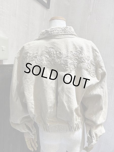 画像3: USA製 80s ビンテージ LORRAINE WARDY エンブロイダリー コード刺繍 クロップド丈 ベージュ デニム ショート ジャケット (3)