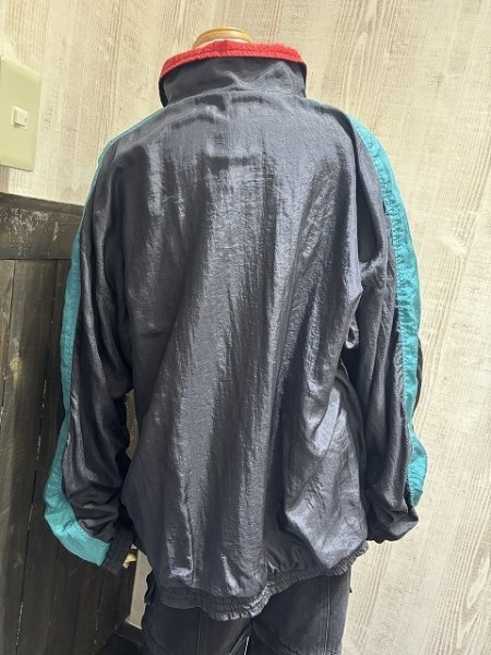 画像2: 90s 1721 SPORT CLUB バイカラー ナイロン ジャケット ワッシャー加工 ウィンドブレーカー  (2)