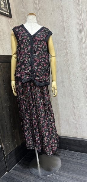 画像1: 90s CHRIISTINE PARKER インドレーヨン シースルー 花柄 ベスト スカート セット アップ 2PCS (1)
