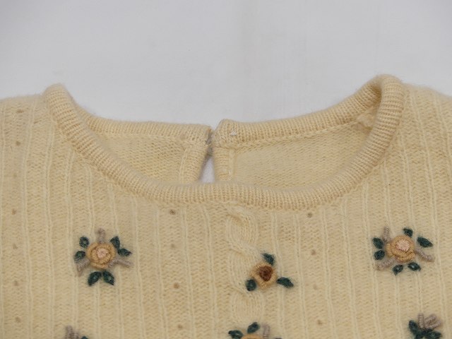 80s UNKNOWN ビンテージ 小花刺繍 ニット セーター - Chago Chago Boutique